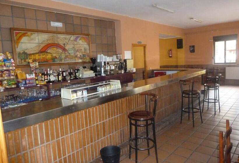 Albergue Teverga   Hostel