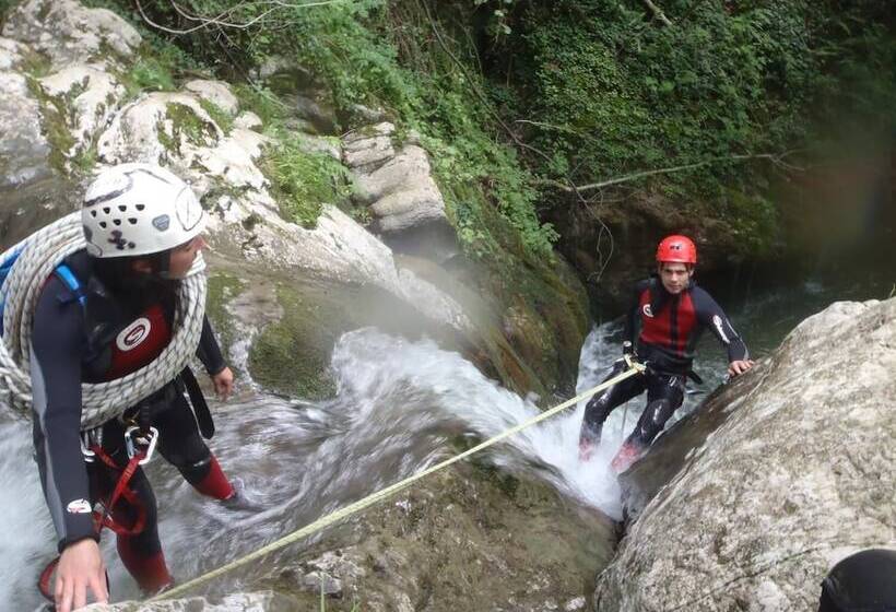 Albergue Teverga   Hostel