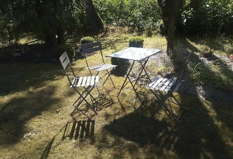 Bed and Breakfast Au Jardin De Lisa