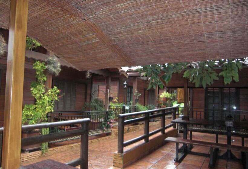 مبيت وإفطار Cabañas Valle Verde
