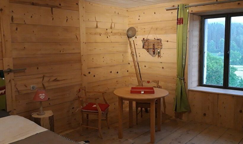 مبيت وإفطار Chambres D Hôtes Cascades Du Hérisson