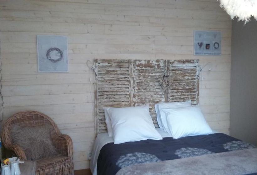 ベッドアンドブレックファースト Chambres D Hôtes Domaine Du Hutrel