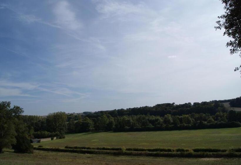 مبيت وإفطار Chateau De Rys