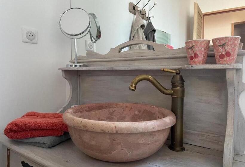 ベッドアンドブレックファースト Côté Dentelles