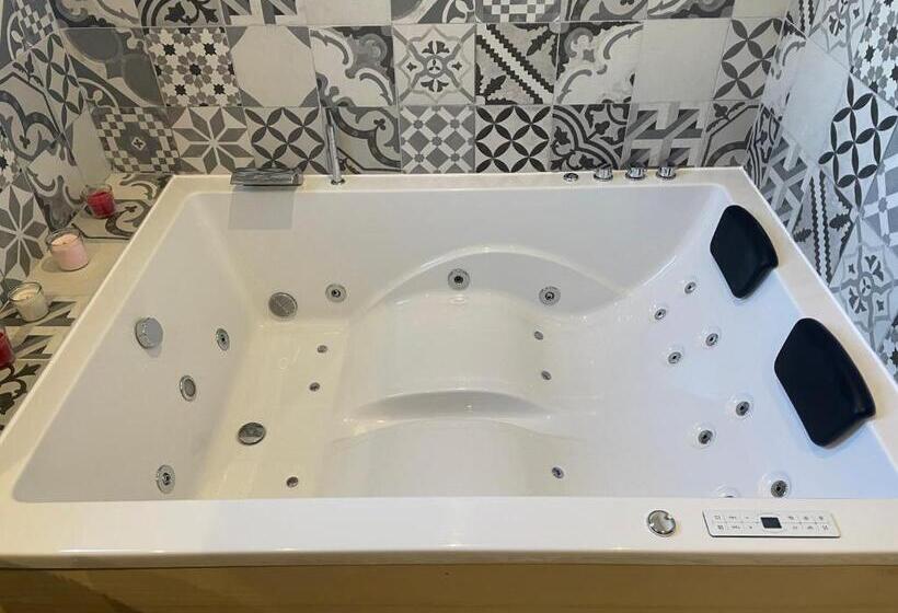 ベッドアンドブレックファースト Côté Dentelles