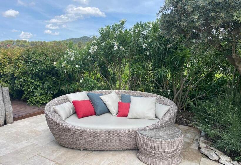 ベッドアンドブレックファースト Côté Dentelles