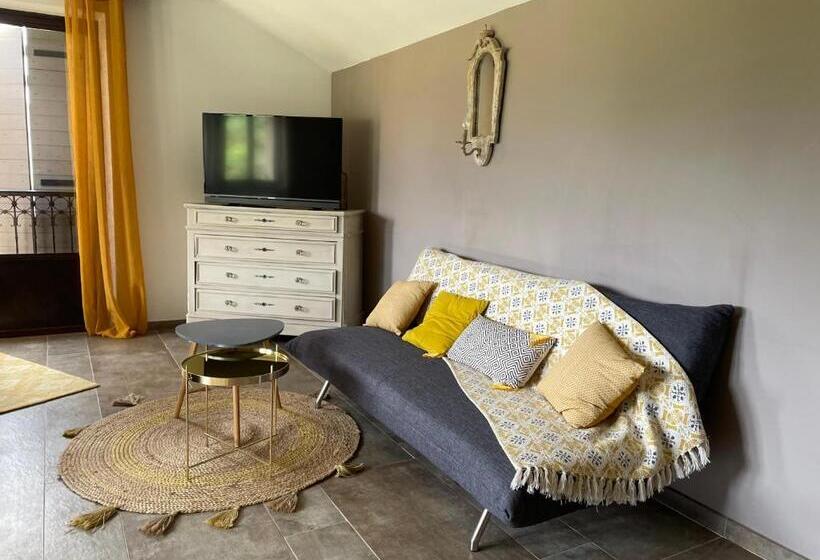 ベッドアンドブレックファースト Côté Dentelles