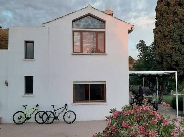 مبيت وإفطار La Fuente Retreat