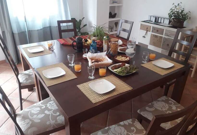 مبيت وإفطار La Fuente Retreat