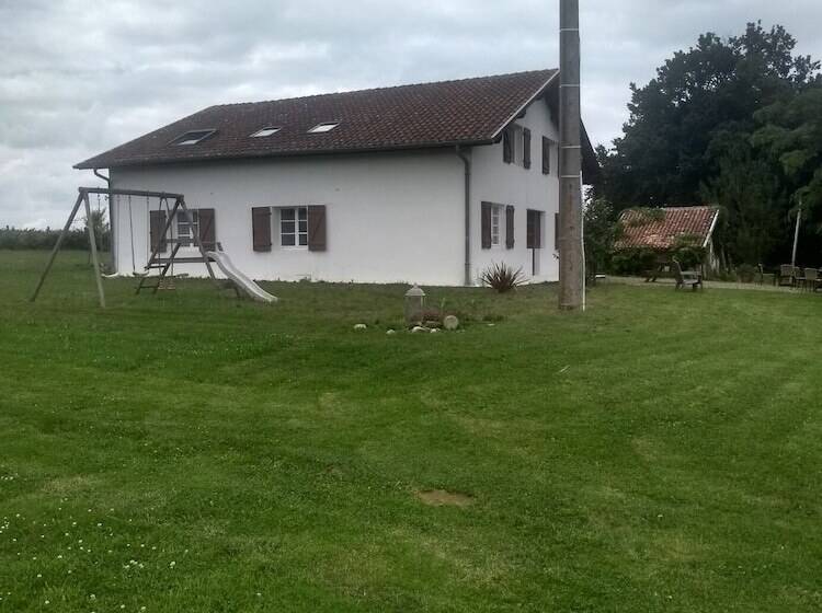 مبيت وإفطار La Maison De Pescate