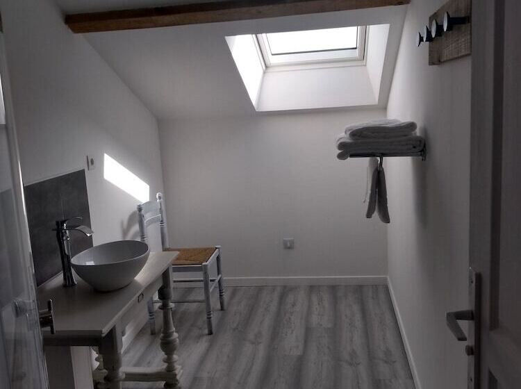 مبيت وإفطار La Maison De Pescate