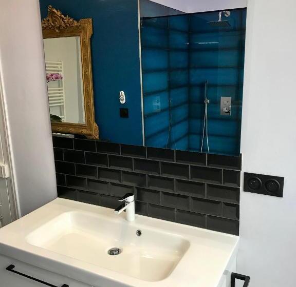 مبيت وإفطار La Maison Leonard