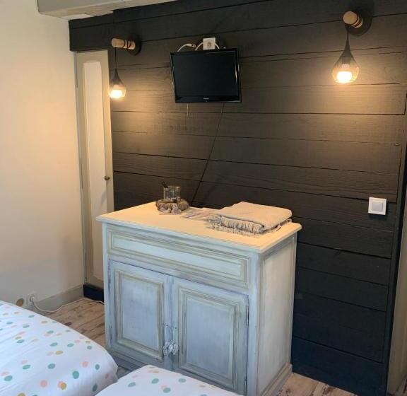 مبيت وإفطار La Tanière Des Ours