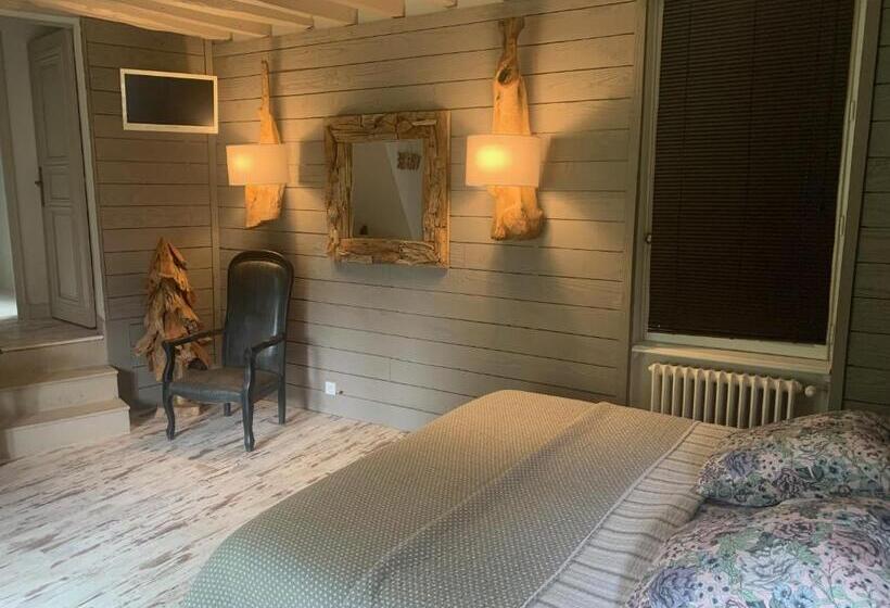 مبيت وإفطار La Tanière Des Ours