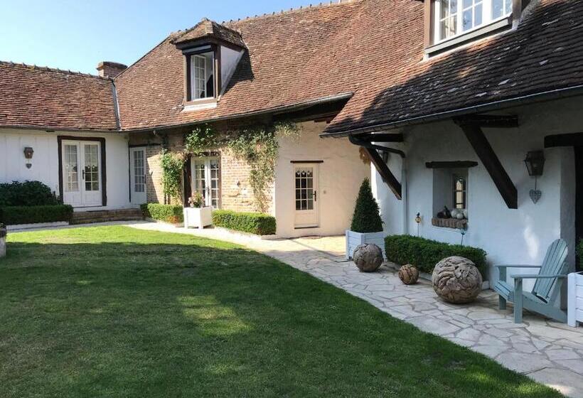 مبيت وإفطار La Tanière Des Ours