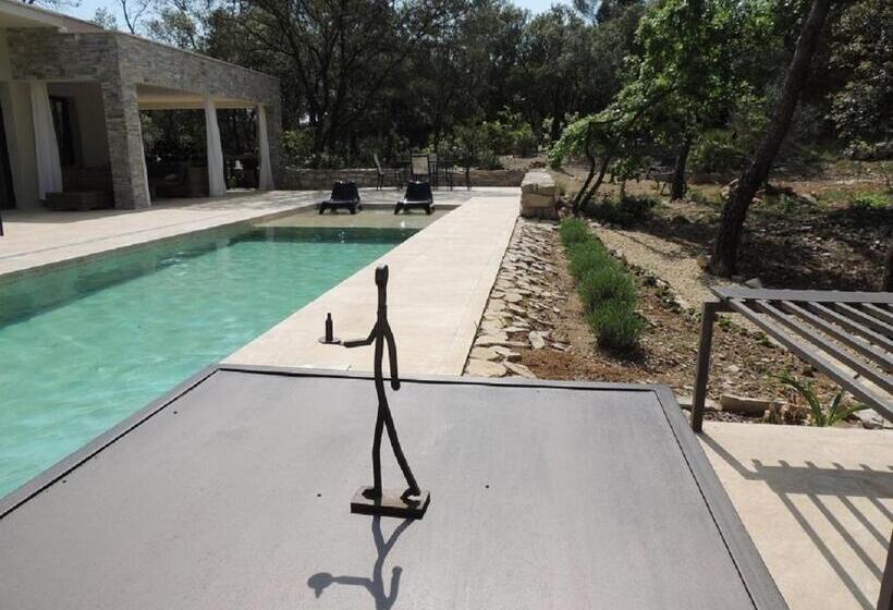 مبيت وإفطار La Villa Kallisté