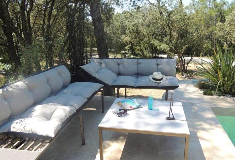 مبيت وإفطار La Villa Kallisté