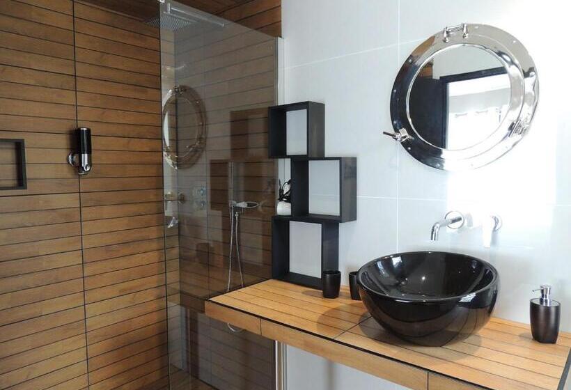 مبيت وإفطار La Villa Kallisté