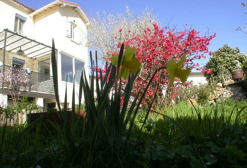 住宿加早餐  L'agapanthe