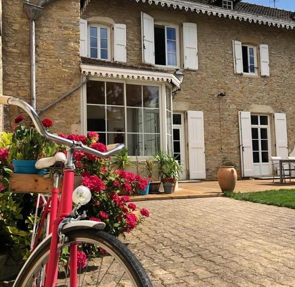 مبيت وإفطار Le Clos Ayanna