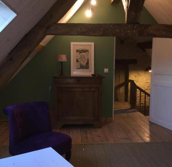 ベッドアンドブレックファースト Le Moulin Du Bourg