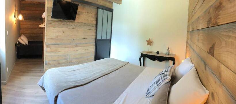 צימר Le Pigeonnier De La Farge