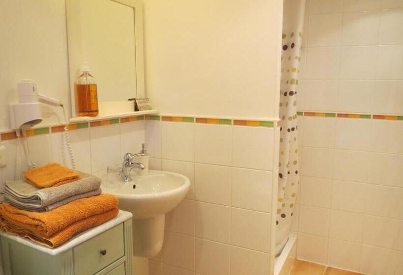 Bed and Breakfast Les Hauts D'issensac