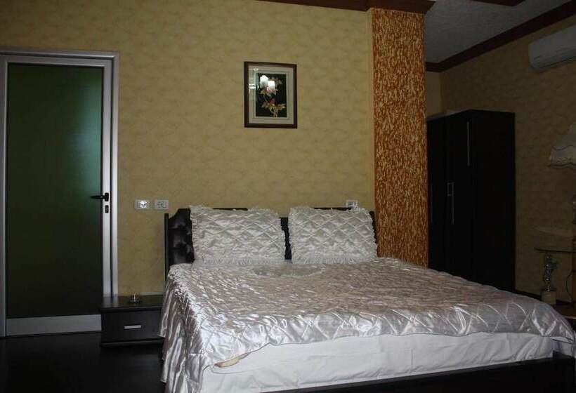 בית מלון כפרי Bar Restorant Amerika