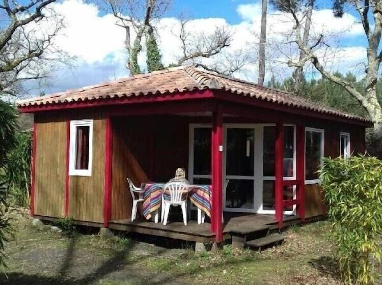 בית מלון כפרי Camping Le Pin