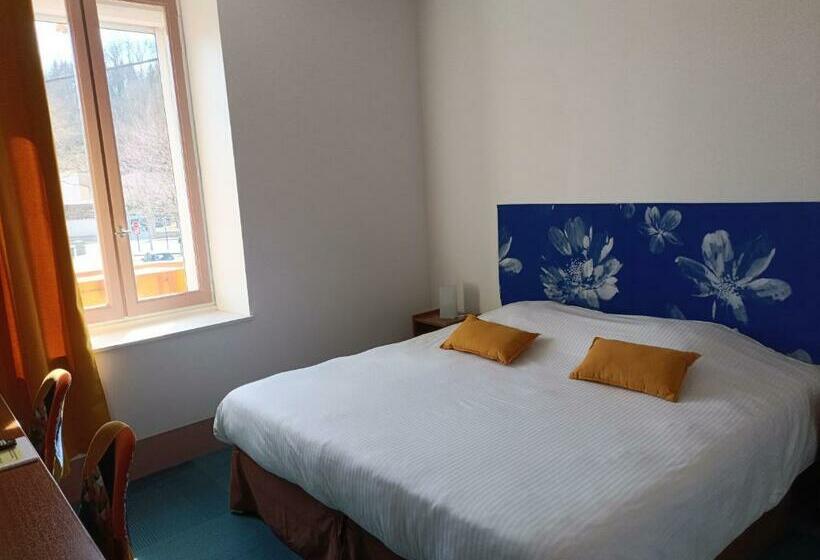 Отель De France