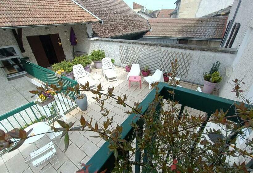 Отель De France