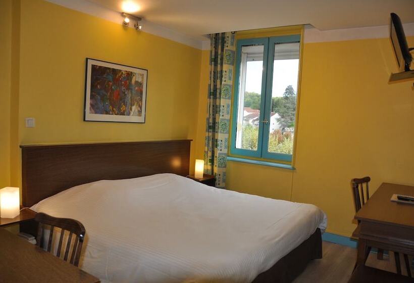 Отель De France