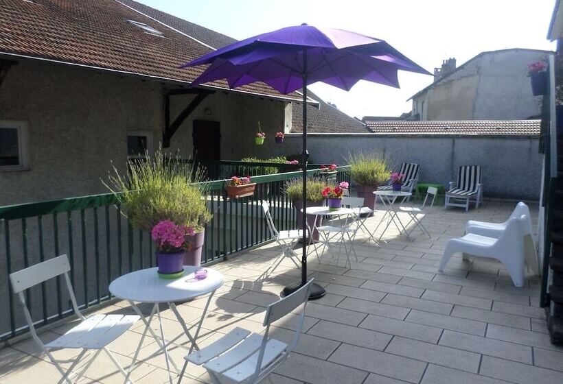 Отель De France