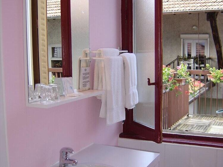 Отель De France