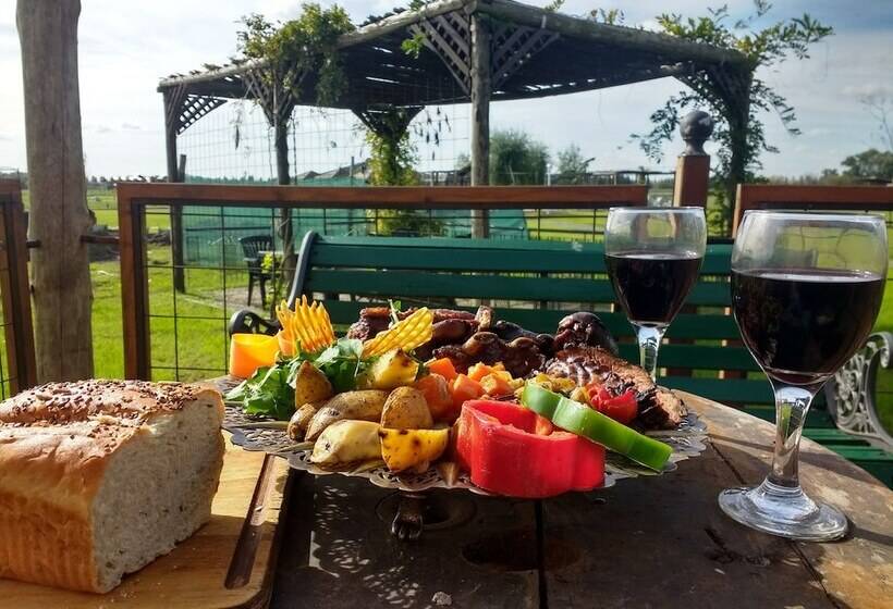 Отель Pampas Del Sur