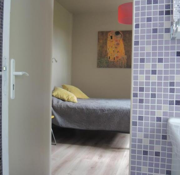 فندق Les Platanes