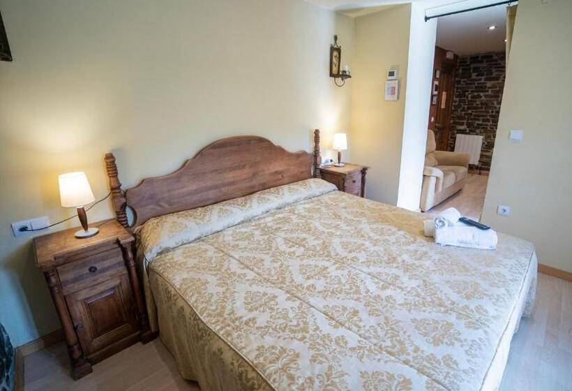 ホテル Rural Los Cerezos De Yanguas