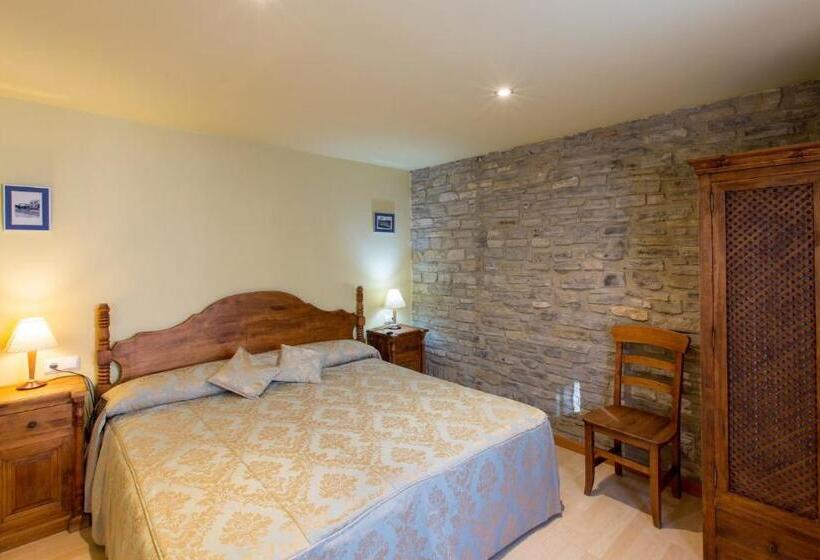 ホテル Rural Los Cerezos De Yanguas