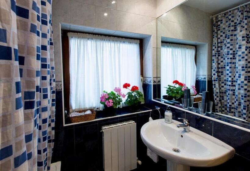 ホテル Rural Los Cerezos De Yanguas