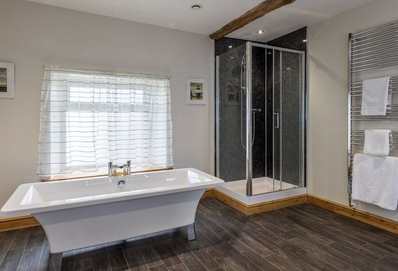 ホテル The Inn At Ravenglass