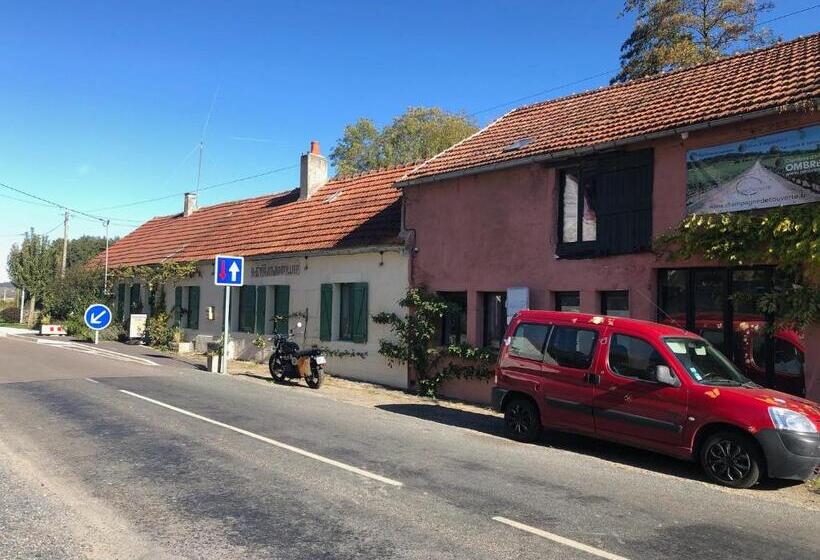 Le Surmelin Bed & Breakfast Ombres