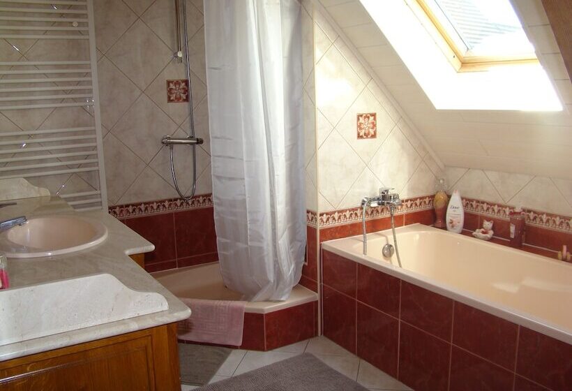 بنسيون Gite Du Fallgraben