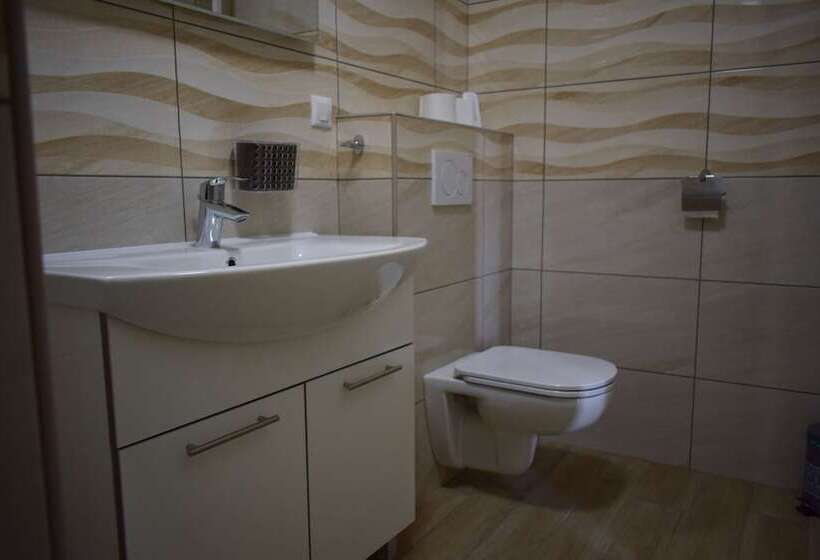 پانسیون Farm Stay Zevnik