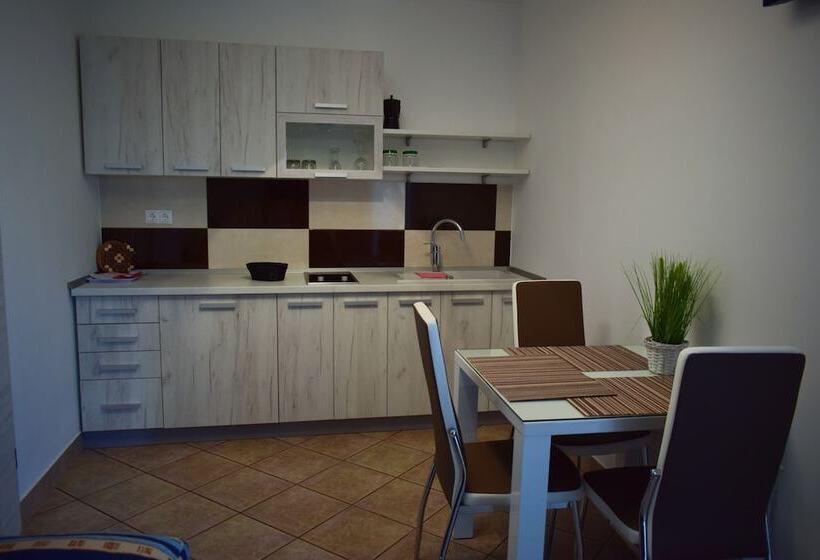 پانسیون Farm Stay Zevnik