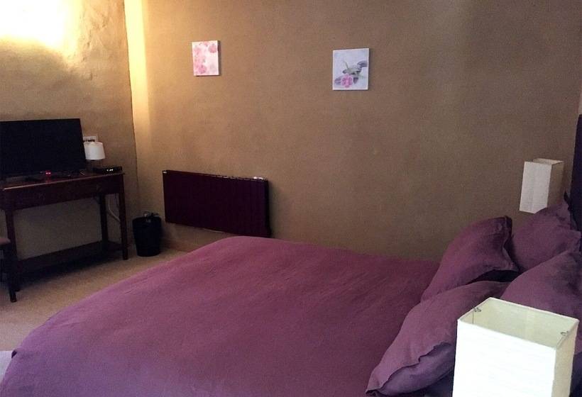 بنسيون L étape Du Château