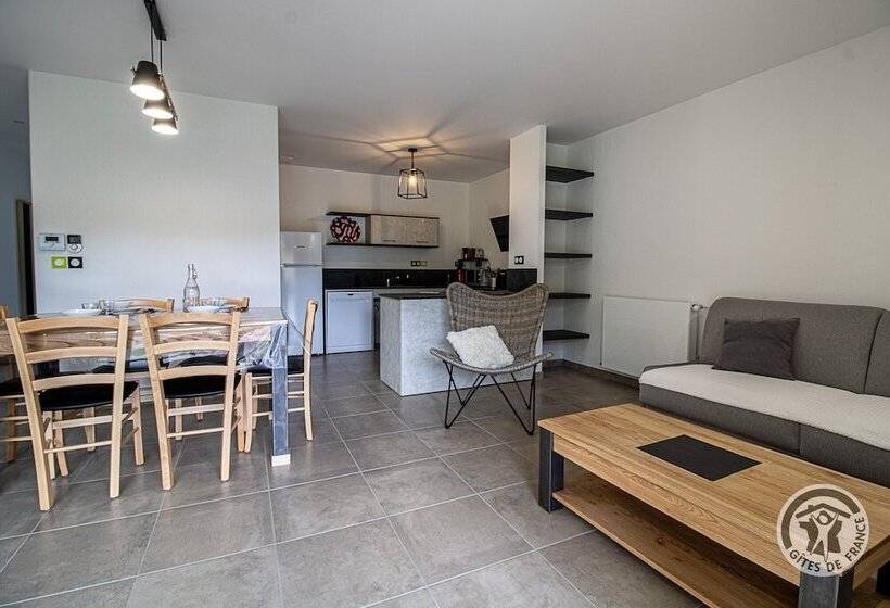 펜션 La Boucle De L Adour Chambres D Hôtes