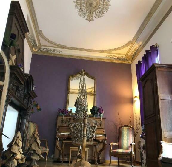 Пансион Le Carré Des Arts