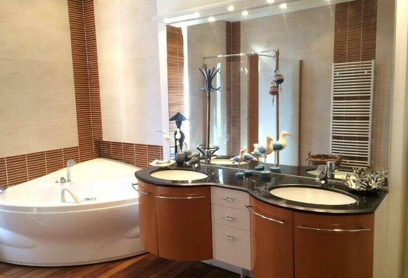 펜션 Le Carré Des Arts