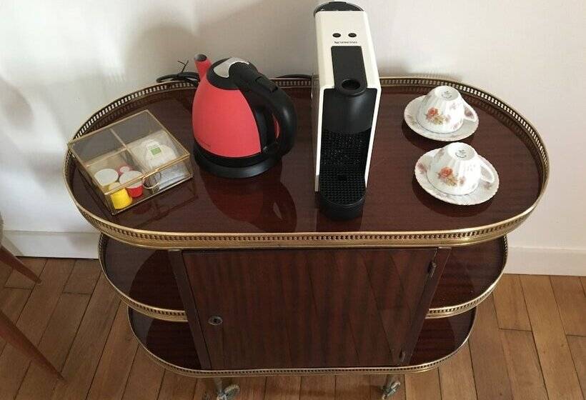 بنسيون Les 3 échoppes