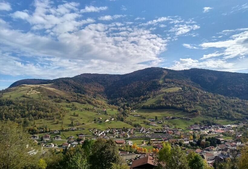 بنسيون Les Sapins